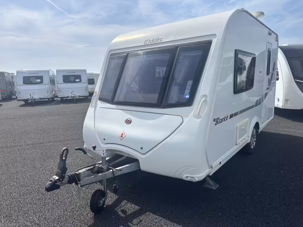 Elddis Avante 372