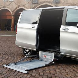 F6 Multilink Evo Automatic Wheel Chair Lift