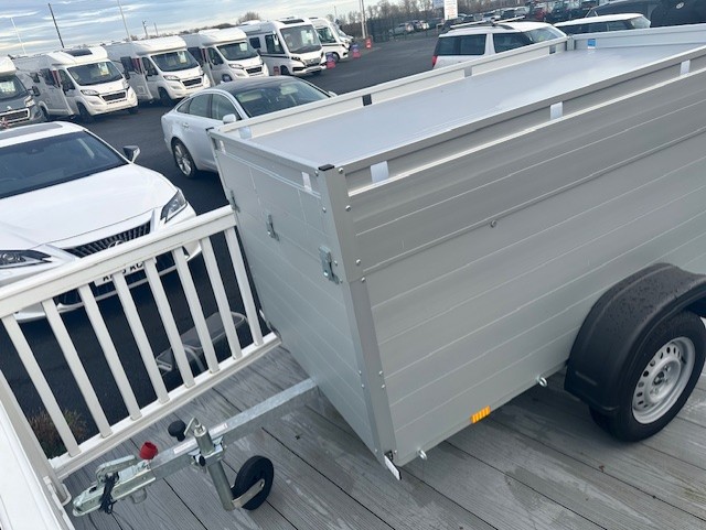 6e413c85-4571-489c-bce1-ef75b42cc7c6