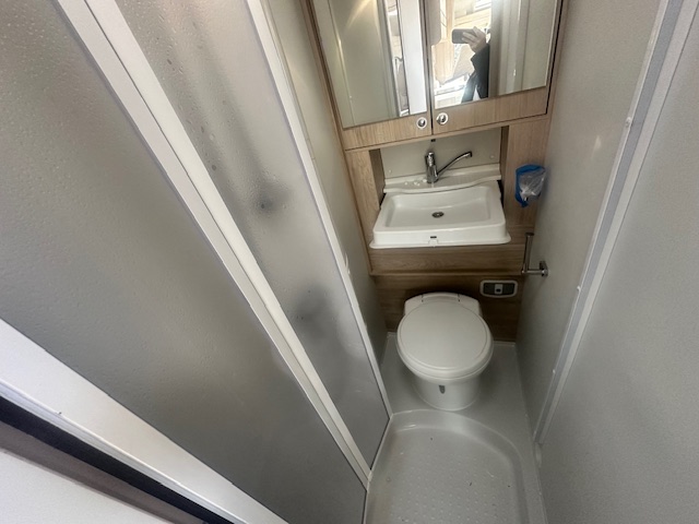Elddis Autoquest 155 2025 11