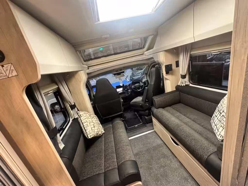Elddis Autoquest APEX 194 2026 New 9