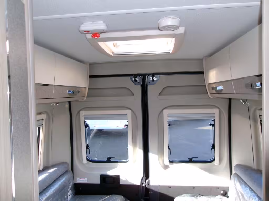 Elddis Autoquest Evolve CV40 2026 New 11