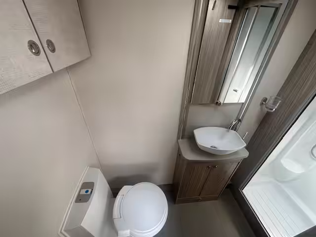 Elddis Supreme 554 2022 18