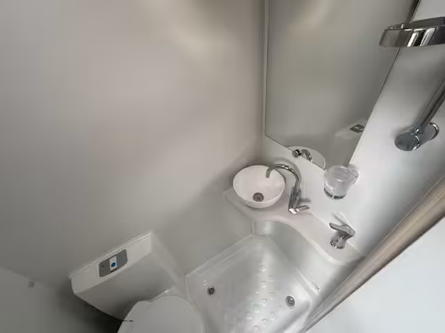 Elddis Whirlwind GT Evolve 120 2026 New 19