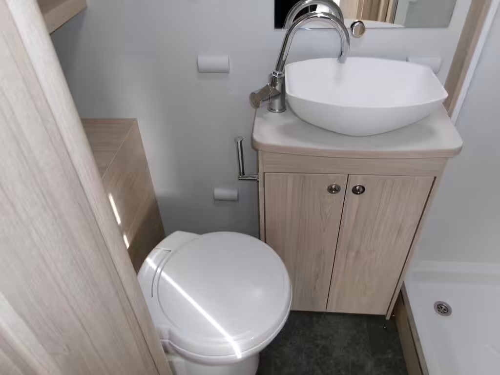 Elddis Whirlwind GT Evolve 185 2026 New 10