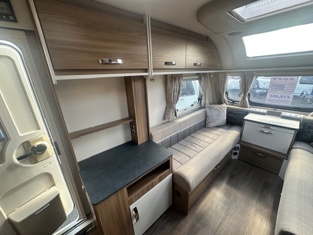 Swift Aventura A2 2021 10