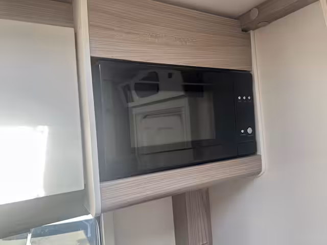 Swift Sprite Compact 2023 10