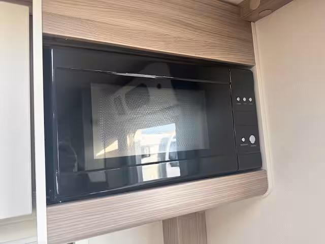 Swift Sprite Compact 2023 Copy 13
