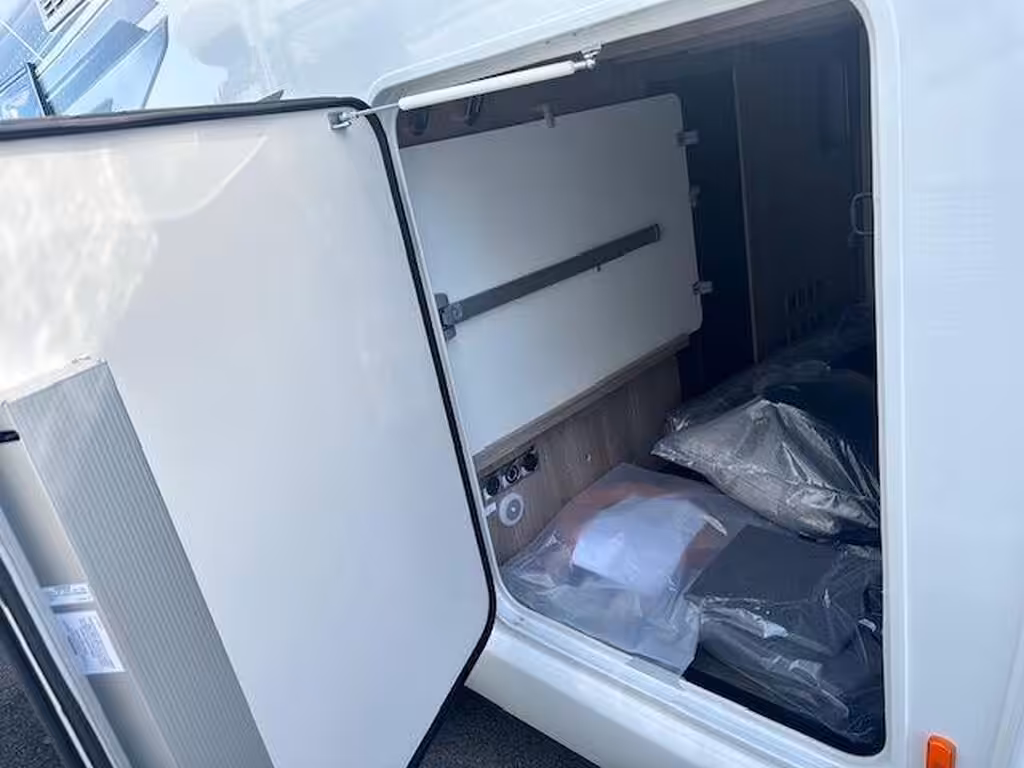 Swift Voyager 485 2026 NEW 6