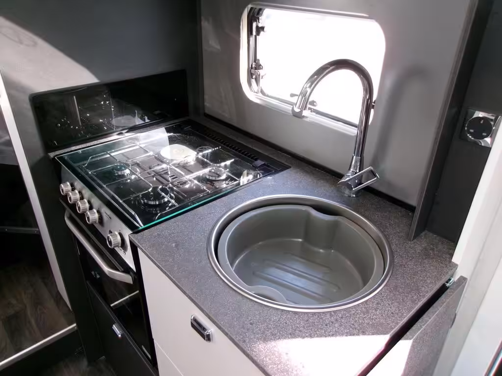 Swift Voyager 494 2026 New 8
