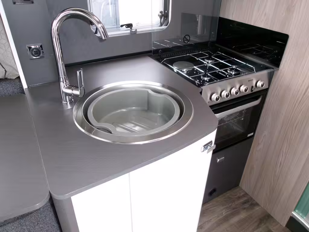 Swift Voyager 540 2026 New 8