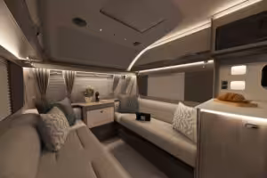 2026 Conqueror 480 Front Lounge Night