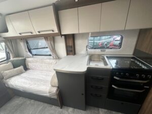 Buccaneer Skyliner Commodore 2026 5