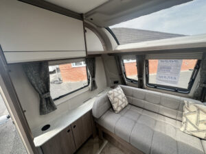 Coachman Acadia 660 Xtra 2026 12