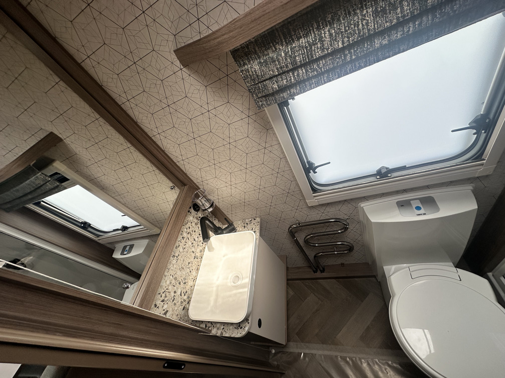 Coachman Acadia 660 Xtra 2026 16