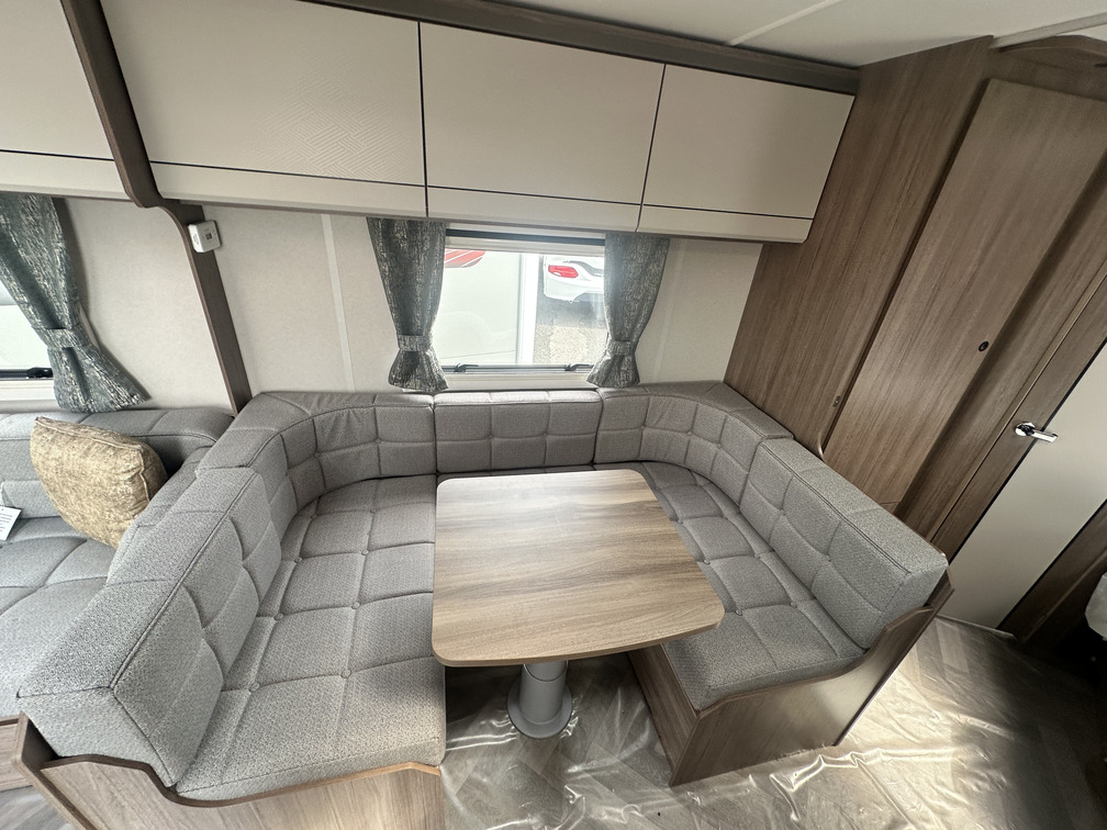 Coachman Acadia 660 Xtra 2026 5