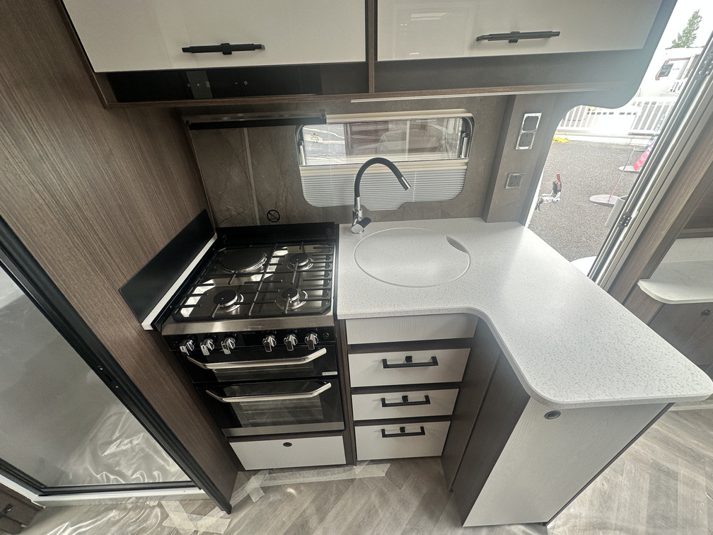 Coachman Laser 855 Xtra 2026 7