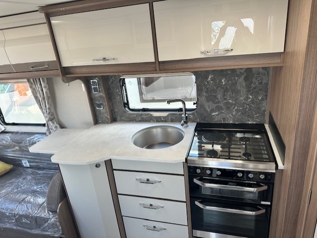 Coachman VIP 460 2026 7