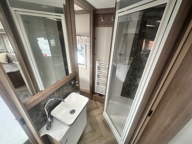 Coachman VIP 545 2026 8
