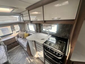 Coachman VIP 575 2026 4
