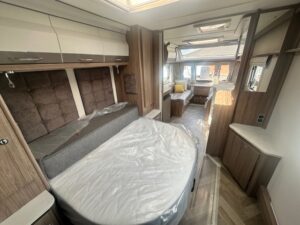 Coachman VIP 575 2026 9