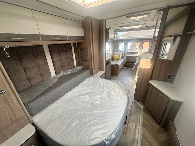 Coachman VIP 575 2026 9