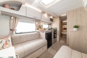 Elddis Avante 550 2025 3