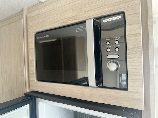 Elddis Avante APEX 868 2026 11