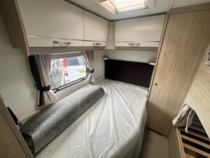 Elddis Avante APEX 868 2026 12