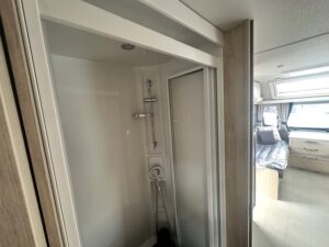 Elddis Avante APEX 868 2026 15
