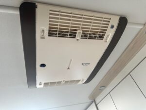 Elddis Avante APEX 868 2026 16