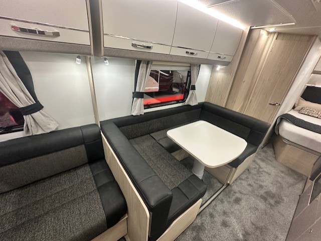 Elddis Avante Apex 840 2026 5