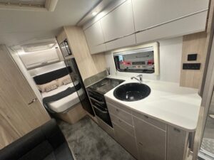 Elddis Avante Apex 840 2026 6