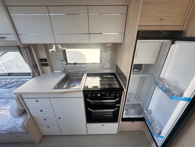 Elddis Crusader Hurricane 2026 7