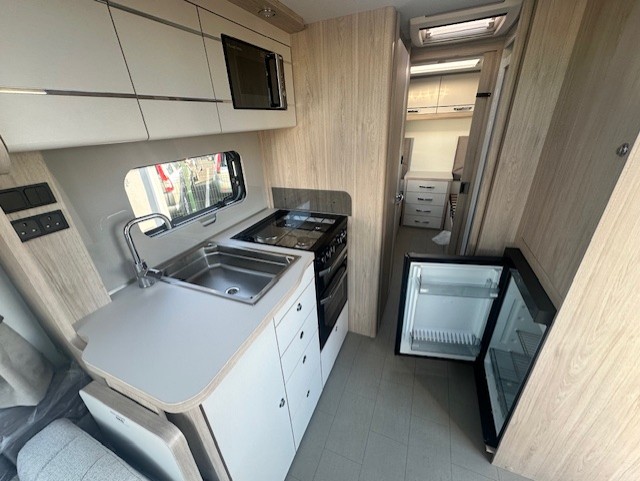 Elddis Crusader Shamal 2026 7