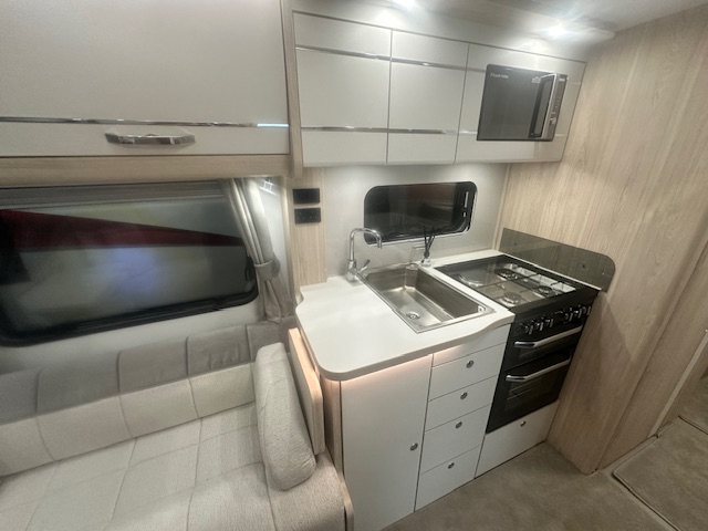 Elddis Crusader Shamal 2026 8