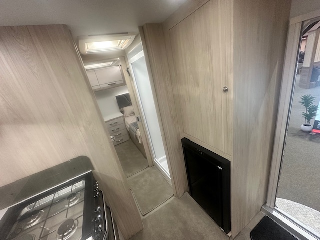 Elddis Crusader Shamal 2026 9
