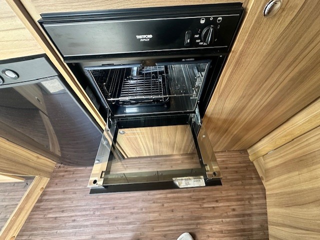 Elddis Majestic 105 2014 13