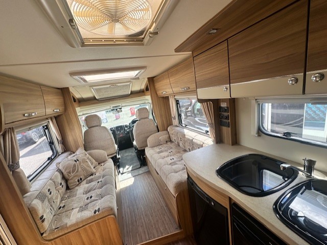 Elddis Majestic 105 2014 8