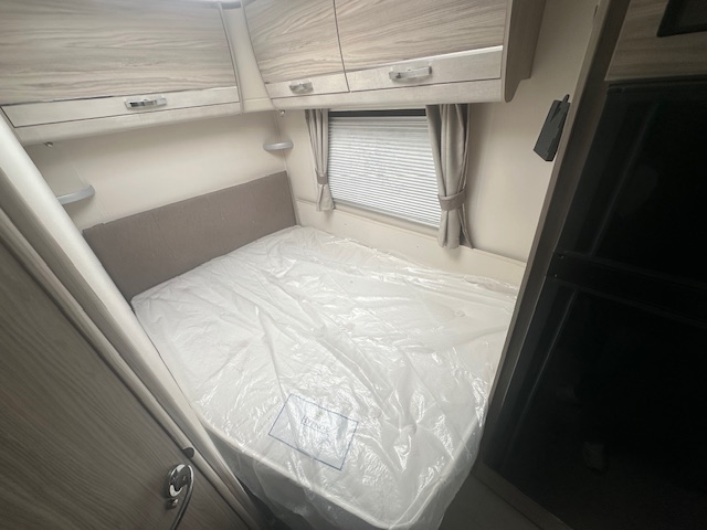 Elddis Supreme 840 2022 10