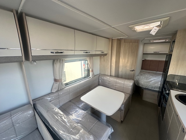 Elddis Whirlwind Evolve 840 2026 5