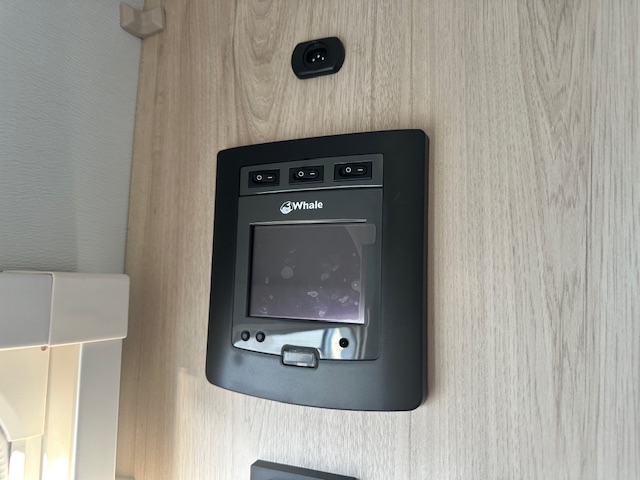 Elddis Whirlwind Evolve 860 2026 8