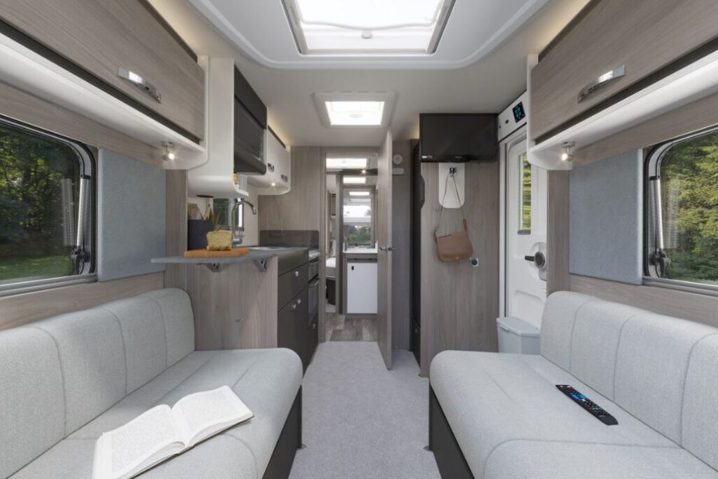 Swift Challenger 560 2026 14