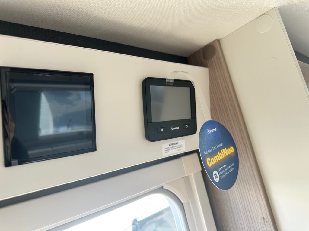 Swift Challenger 590 2026 12
