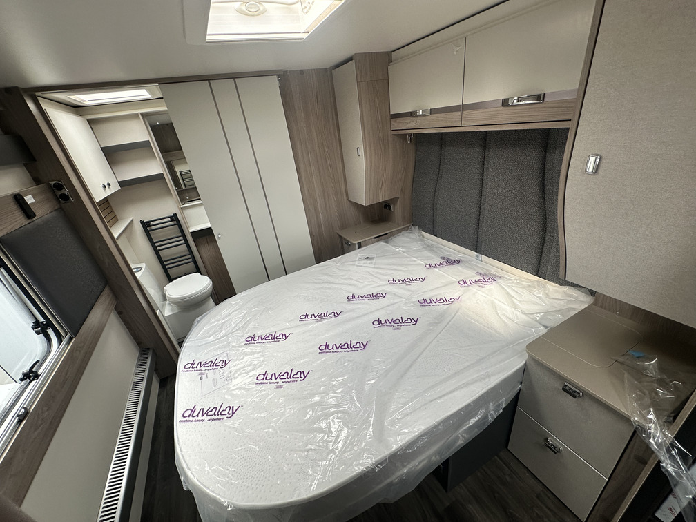 Swift Conqueror Grande 580 2026 10