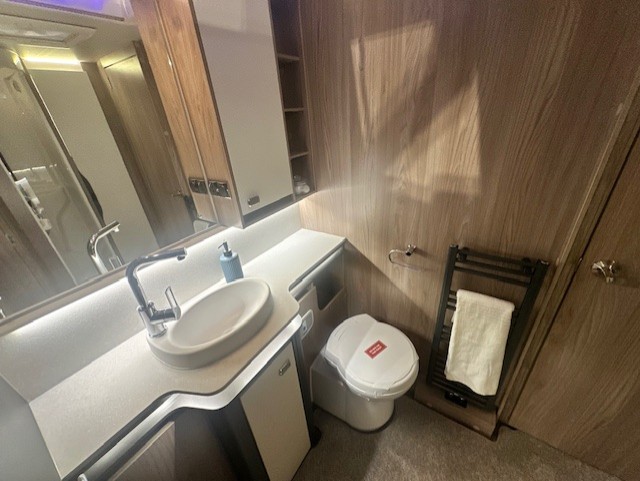 Swift Elegance Grande 835 2026 8