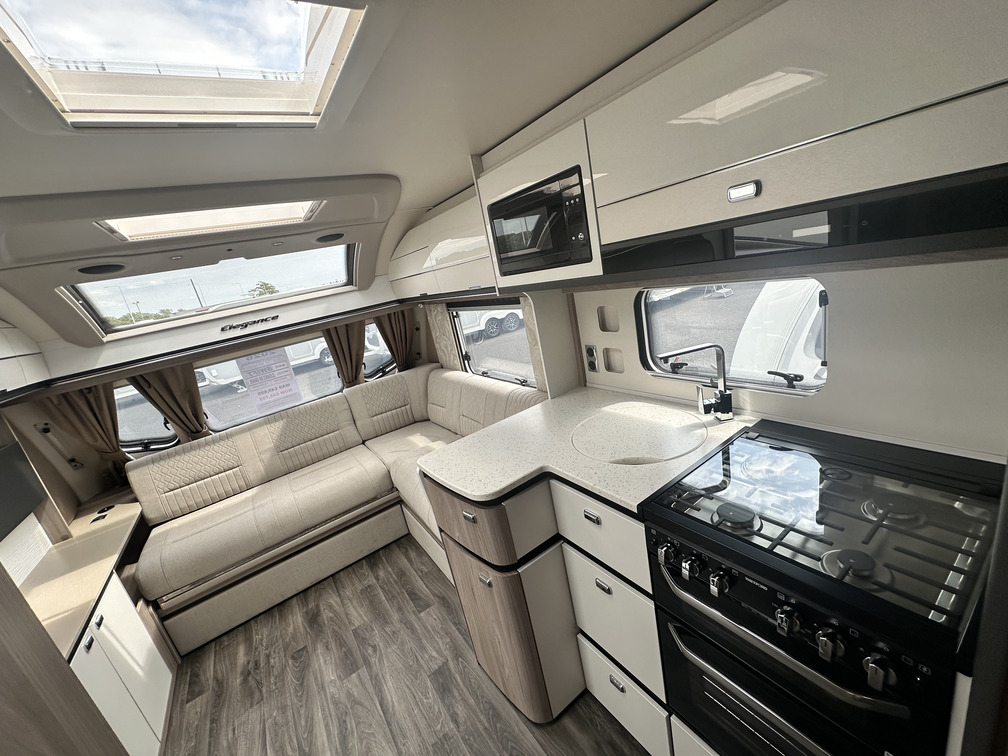 Swift Elegance Grande 850 2026 12
