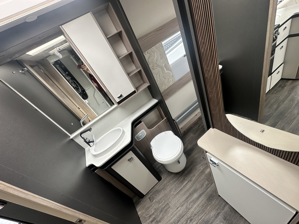 Swift Elegance Grande 850 2026 15