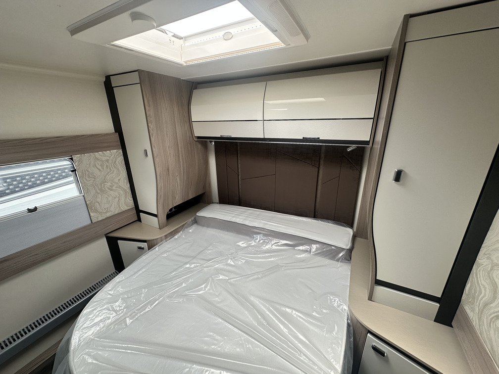 Swift Elegance Grande 850 2026 16