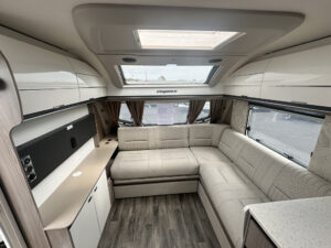 Swift Elegance Grande 850 2026 7